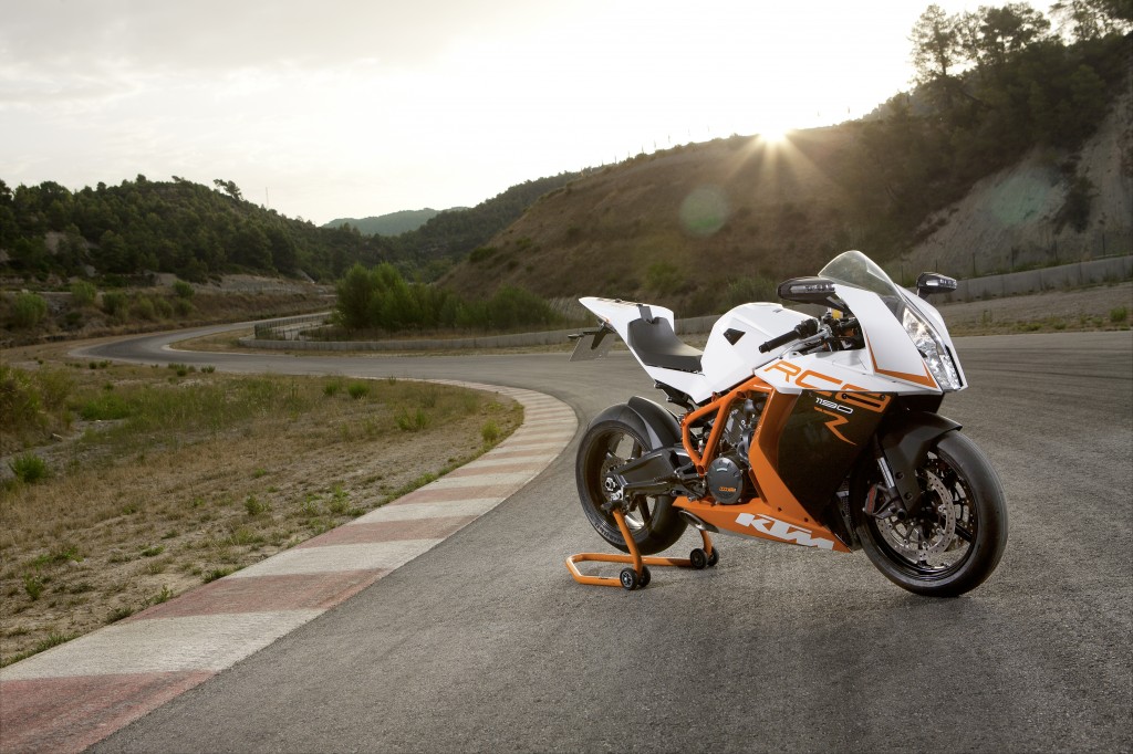 ktm 1190 rc8 r